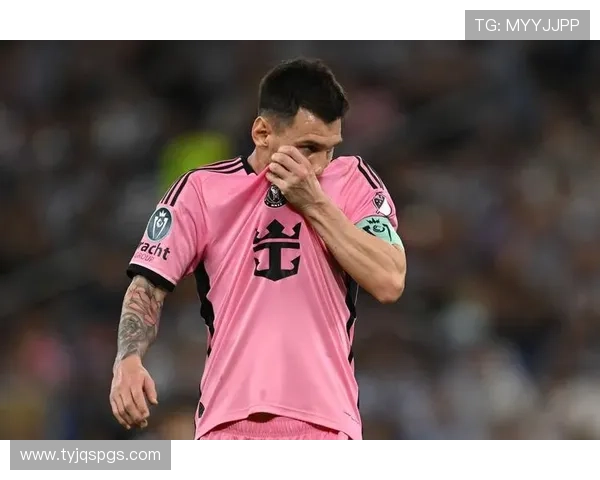 加勒比地区足球明星全方位名单及其成就解析