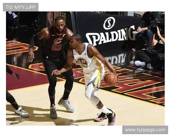 足球巨星对篮球比赛的精彩反应与感悟分享