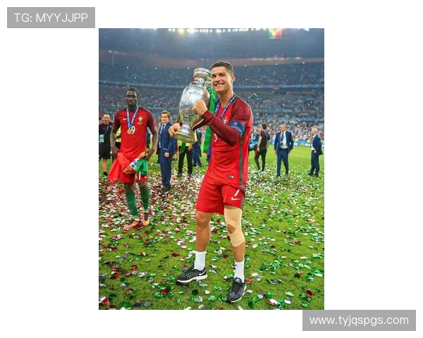 历史上最伟大的英国足球明星排名及其辉煌成就回顾